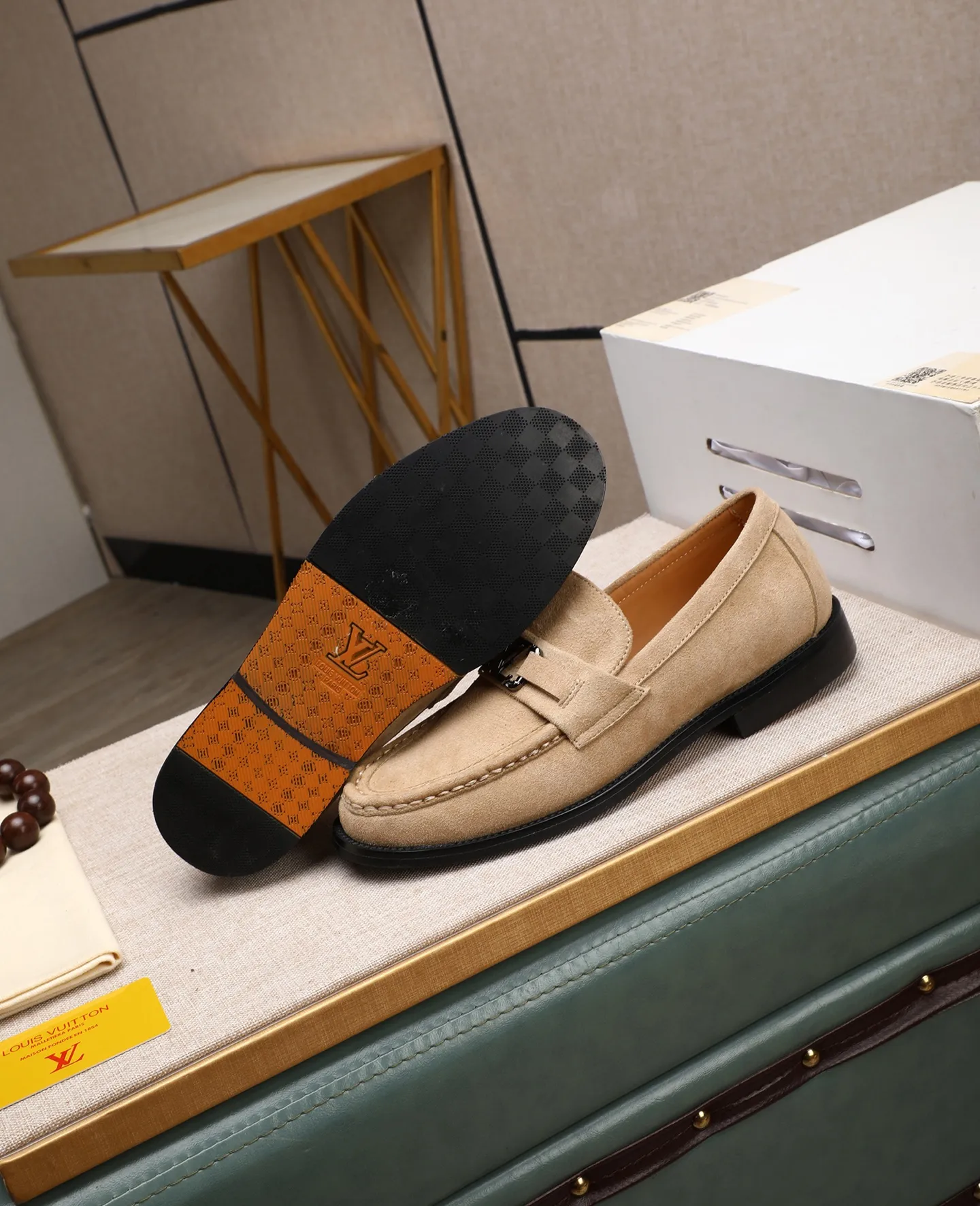 Men's shoes 💰480 📛📛(Niuli) high-end [LOUIS VUITTON】Louis Vuitton official website synchronizes new products👟Milan fashion catwalk style🇰🇾🇰🇾LV house logo, celebrity style, a must-have for fashionistas⚠️First-layer calfskin➕Cowhide lining➕Official website original original outsole👞Number 38-44
